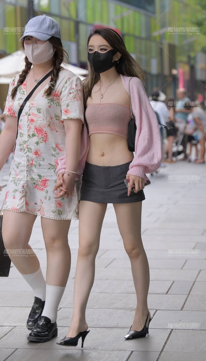 一个温婉娴淑的性感小短裙丰臀辣妹[MG-779S]